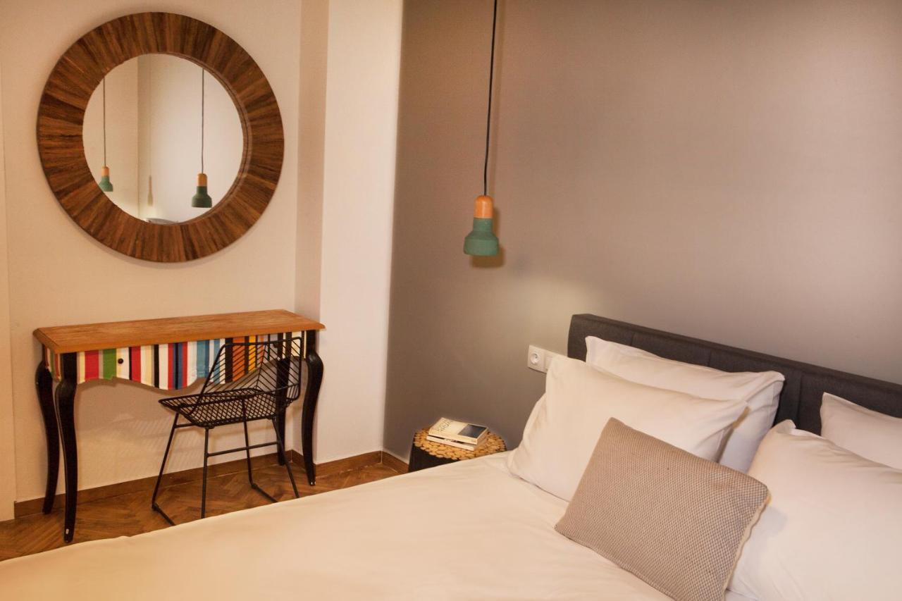 אתונה Central Comfy Modern Flat 2 Bedrooms 2 Bathrooms מראה חיצוני תמונה