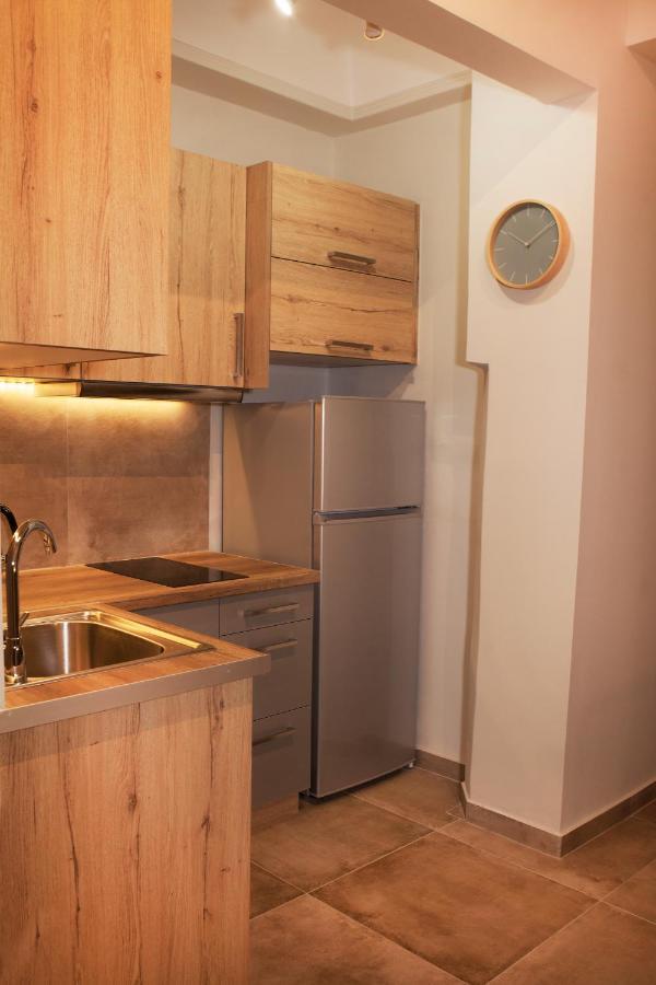 אתונה Central Comfy Modern Flat 2 Bedrooms 2 Bathrooms מראה חיצוני תמונה